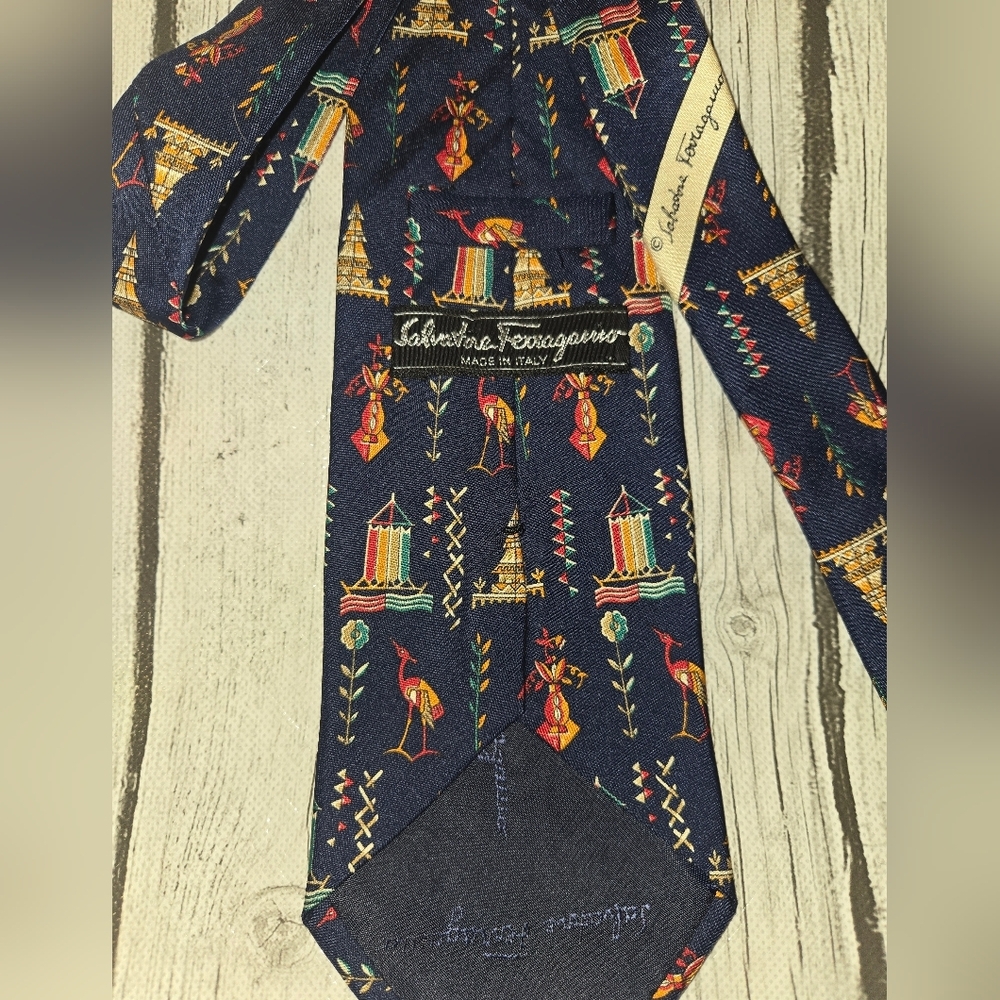 Salvatore Ferragamo Silk Tie Italy Novelty Bird Geometric Print Designer Necktie